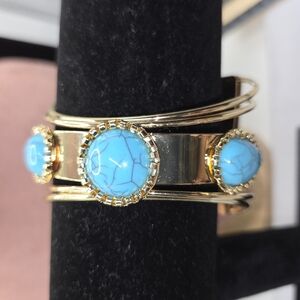 Elegant Gold Tone and Turquoise Color Bracelet Cuff